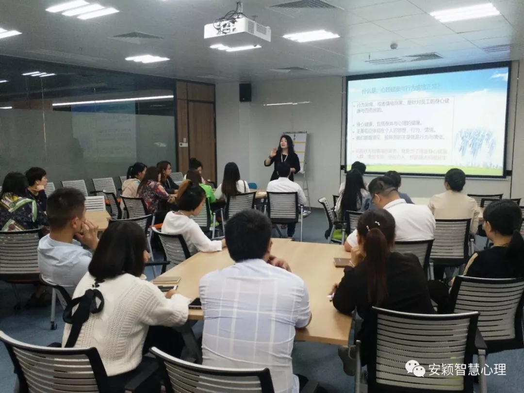 1555642291623826.jpg 640.webp (5).jpg